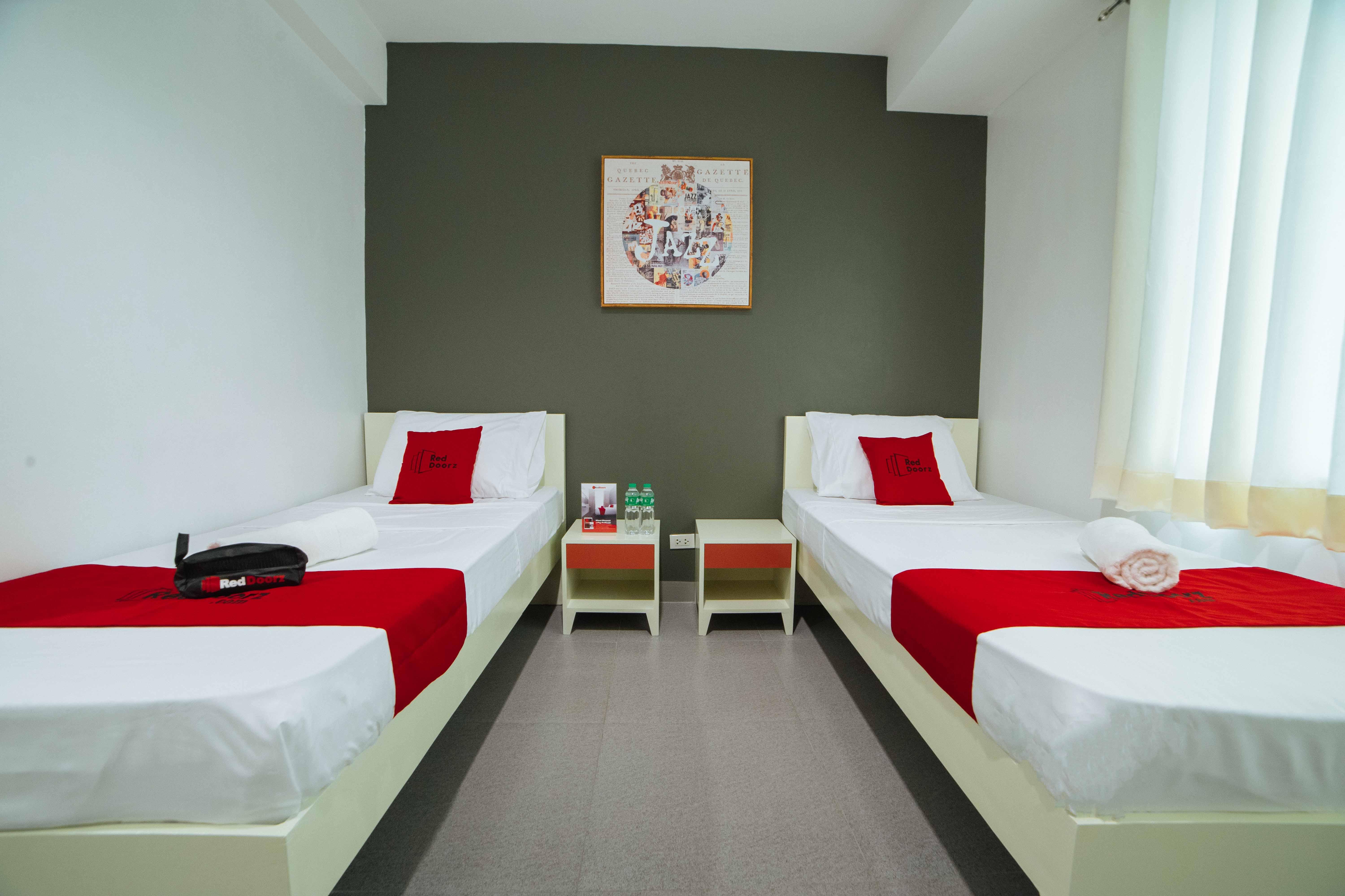 Reddoorz Plus @ Roxas Street Davao City Eksteriør bilde