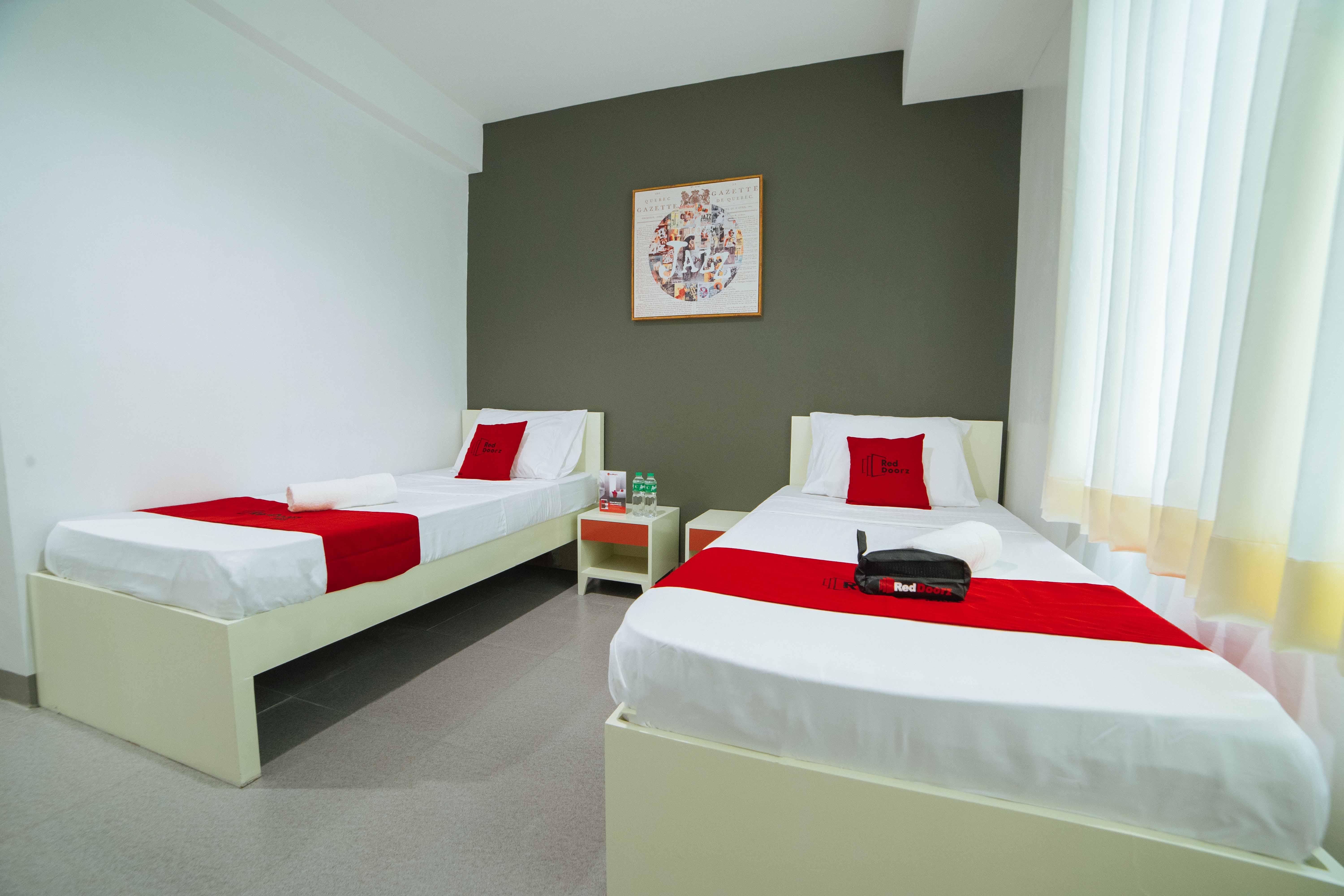 Reddoorz Plus @ Roxas Street Davao City Eksteriør bilde