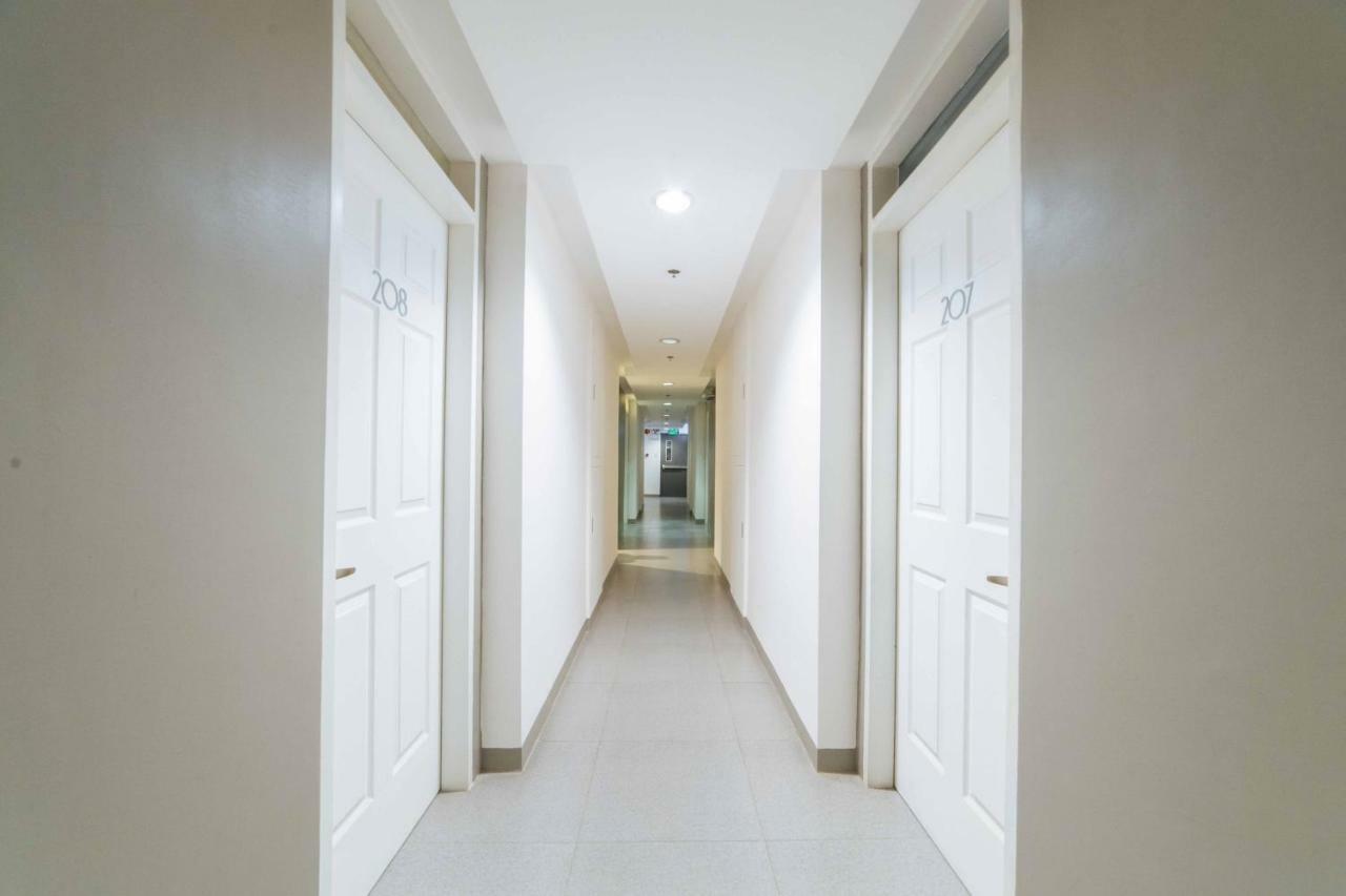 Reddoorz Plus @ Roxas Street Davao City Eksteriør bilde